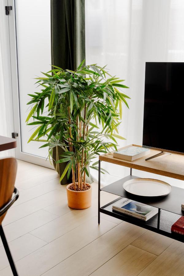 Edgar Suites Vicat - Porte De Versailles Paris Bagian luar foto